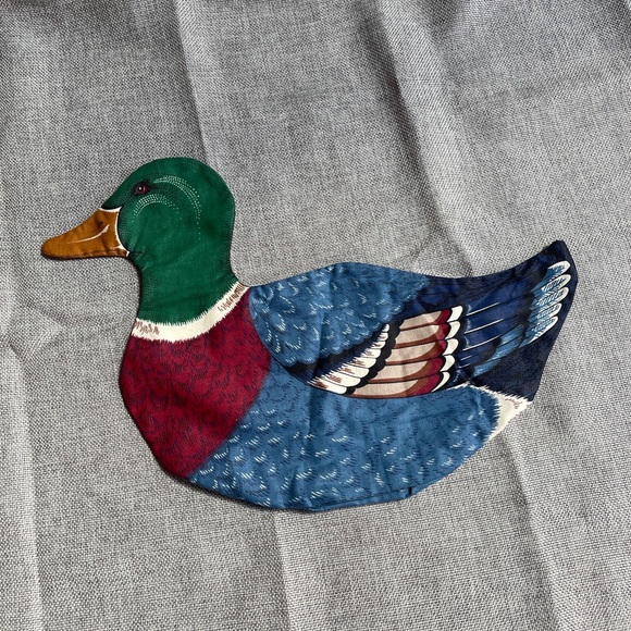 Vintage mallard duck pillow, plush or doorstop form sewing pattern - Picture 2 of 7